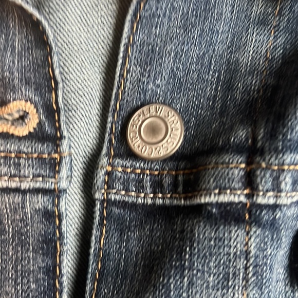 Levi’s Jacket Size Medium - Picture 3 of 5